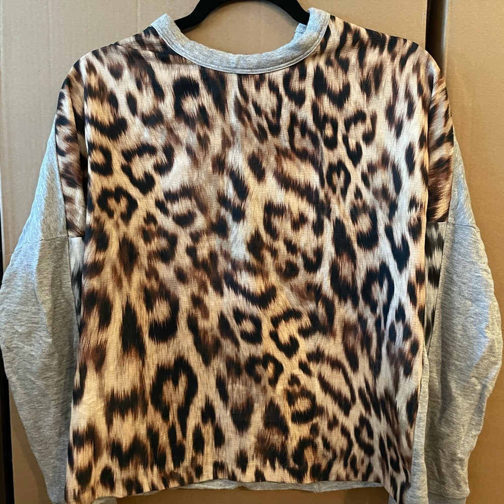 Animal print top